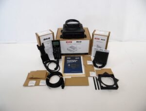 V100 B&G VHF