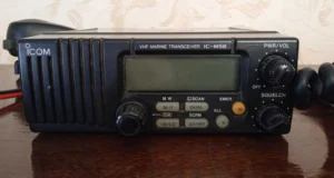 ICOM IC-M58 VHF RADIOTELEPHONE